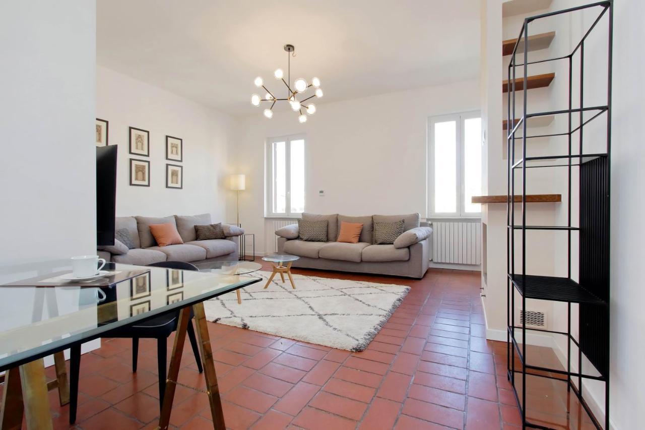 Torre Argentina - Panoramic Penthouse For 8 People With Wonderful Terrace Appartamento *