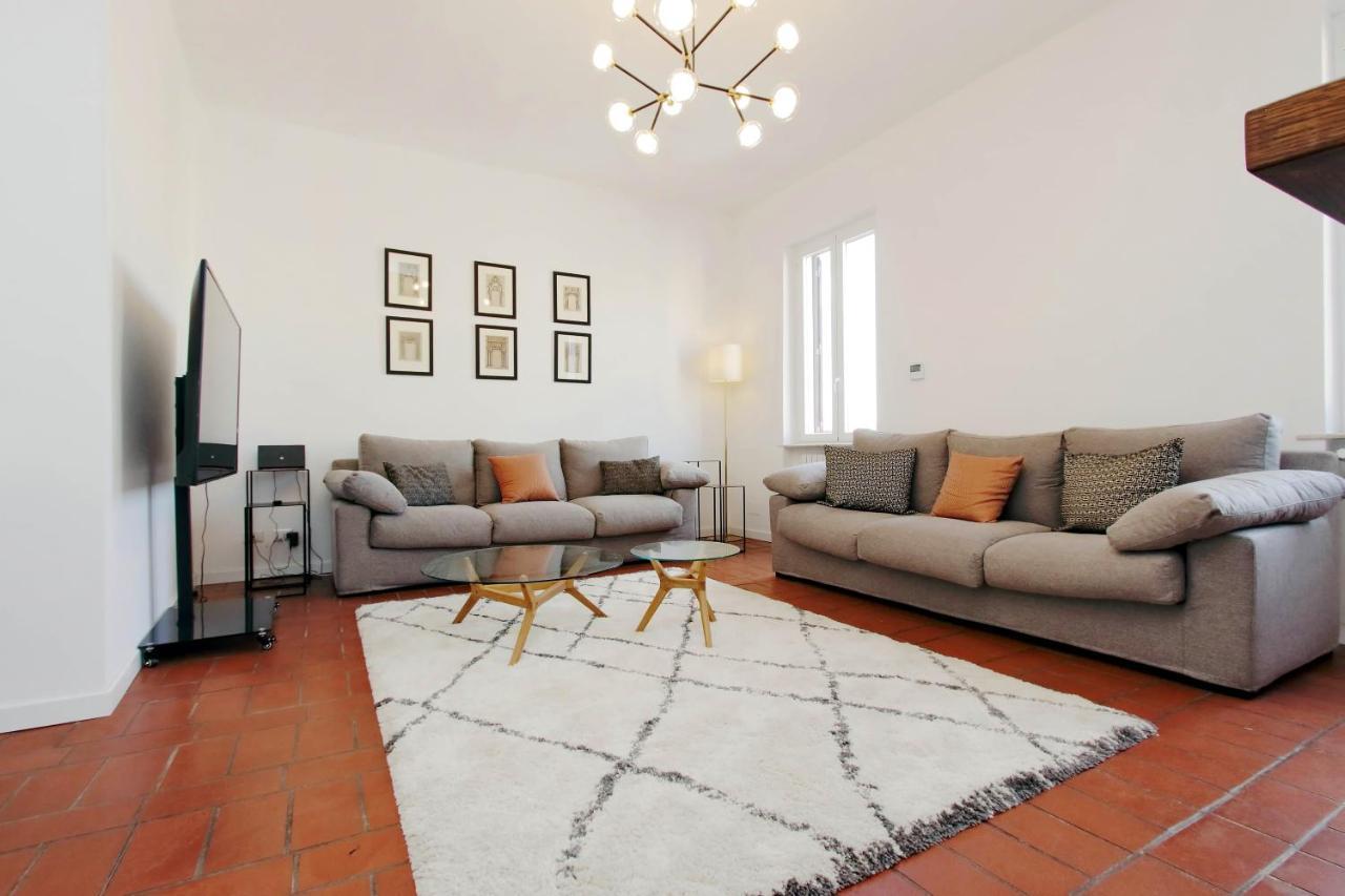 Torre Argentina - Panoramic Penthouse For 8 People With Wonderful Terrace Roma
